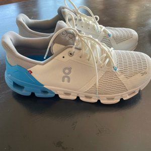 On Cloudflyer white blue size US 10 M